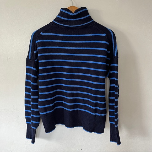 Theory Striped Turtleneck in Wool-Cashmere Navy Blue Stripe Size S/M - Picture 6 of 7